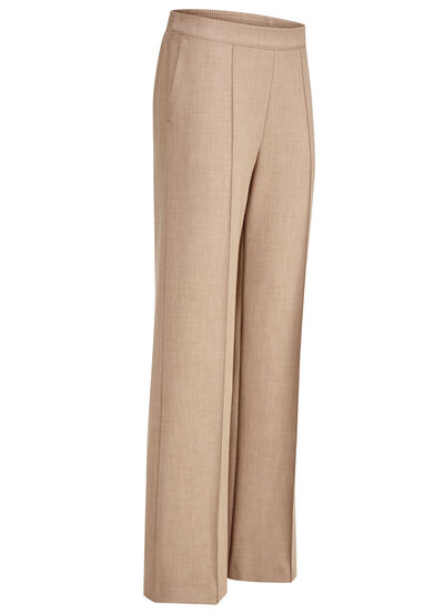 Broeken in modieuze breedte 