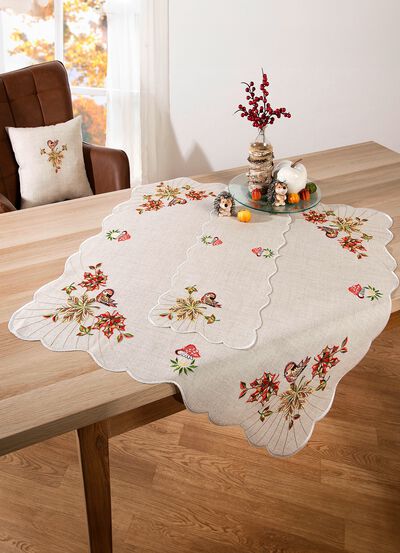 Hoogwaardige tafel- en kamerdecoratie in linnenlook 