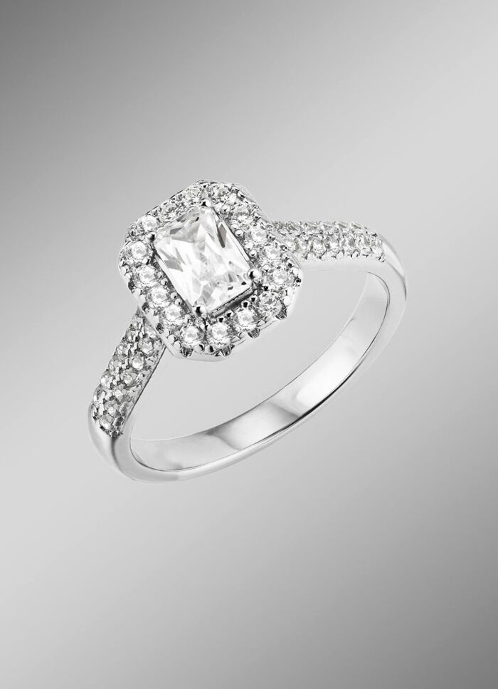 Elegante damesring met synthetische zirkonia 