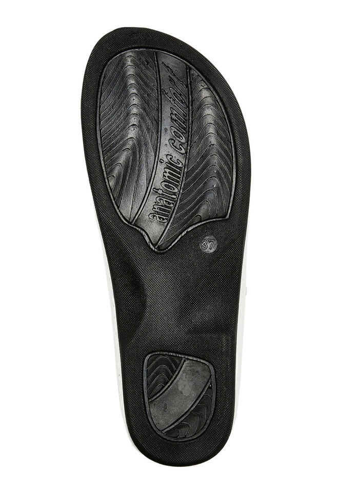 ELENA EDEN muiltjes van gedeeltelijk geperforeerd nappaleer WIT