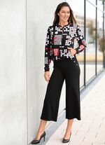 Culotte met decoratieve knopen 