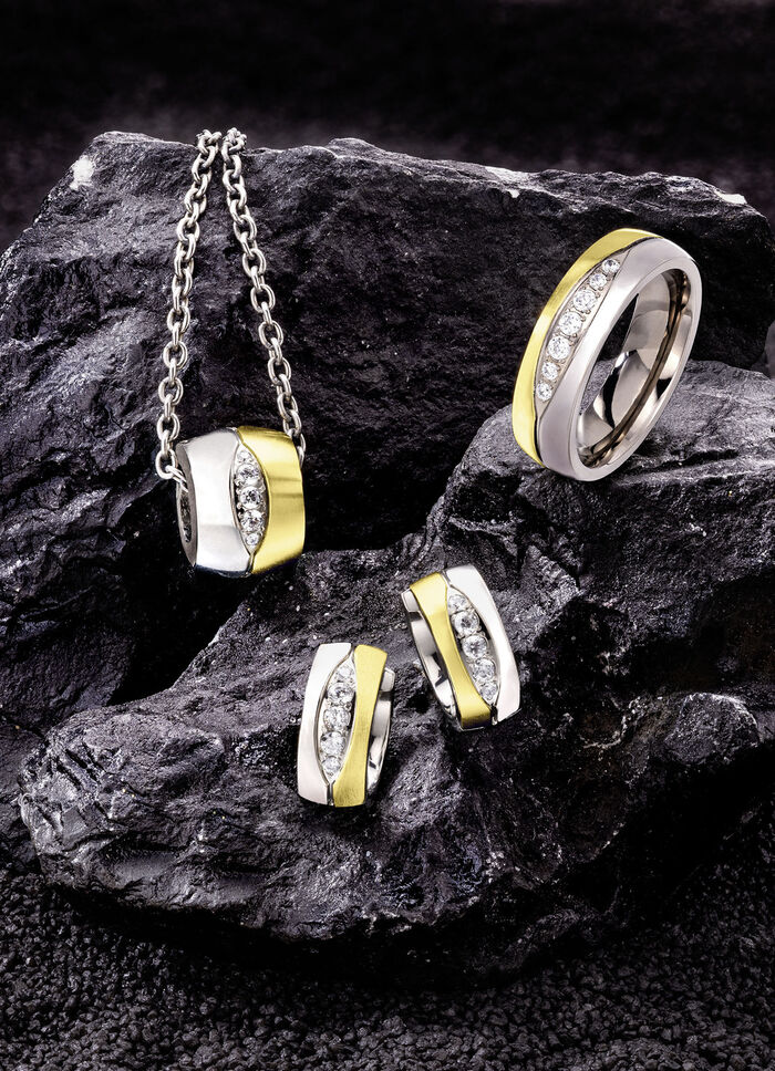 Damesring in bicolor met synthetische zirkonia 