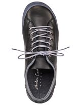 Andrea Conti, klassieke dames veterschoen, met uitneembaar leren voetbed 