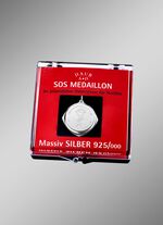 SOS hanger gemaakt van zilver 