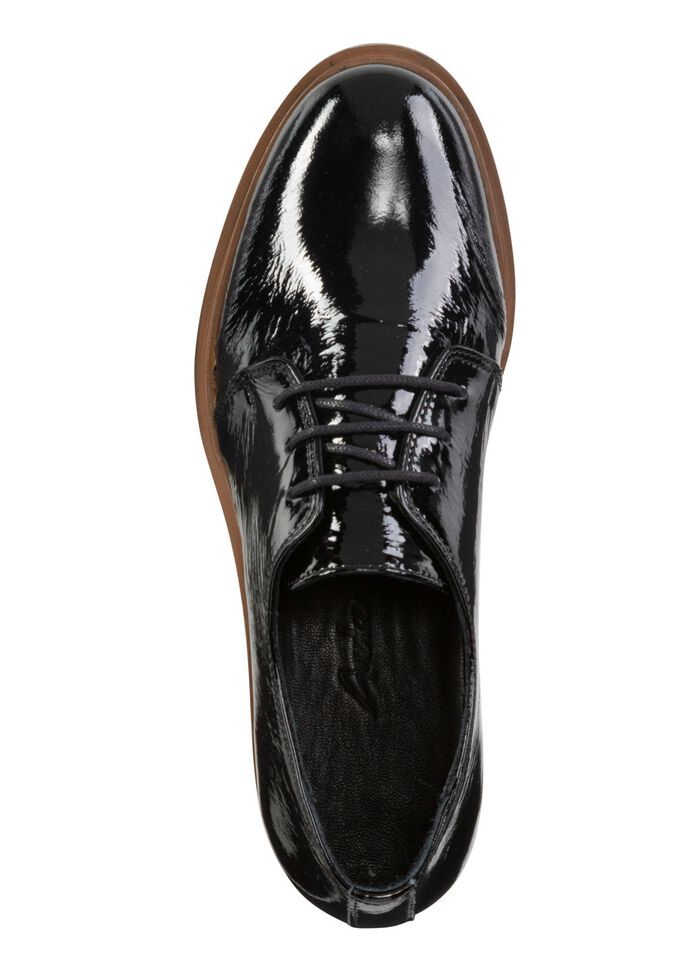 Andrea Conti veterschoen van elegant verfrommeld lakleer 