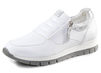 ELENA EDEN sneakers gemaakt van nappaleer en zilvergrijs su&egrave;de met reli&euml;f 