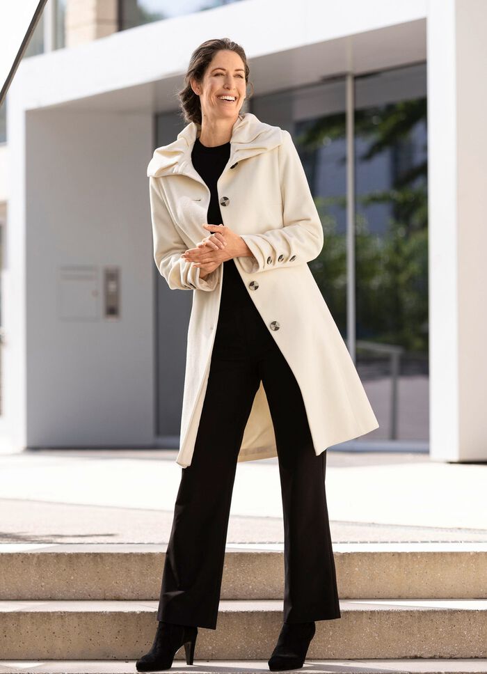 Jas met knoopsluiting 