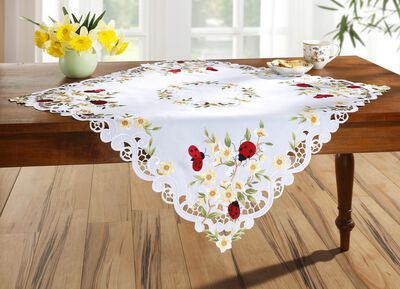 Tafel- en kamerdecoratie met schattige lieveheersbeestjes 