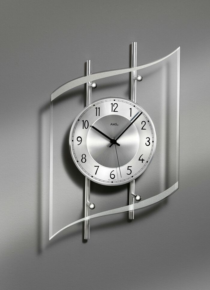 Radiografische wandklok ZILVER