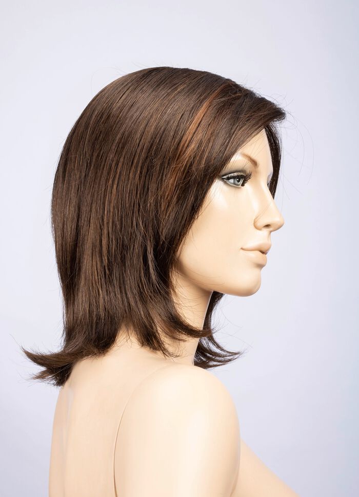 Roze pruik uit de Giorgio Montana Collectie 