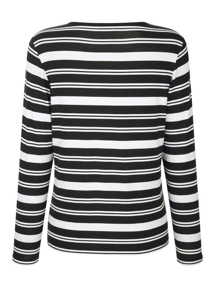 Shirt met rode kleuraccenten 