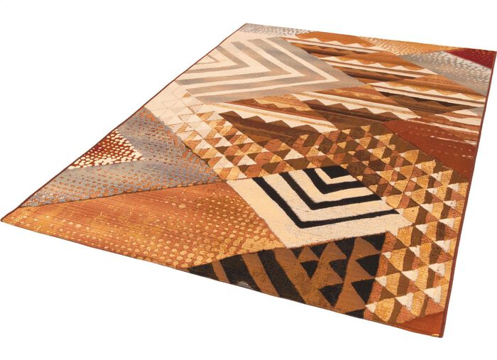 Binnen-/buitengeschikte bruggen en tapijten 