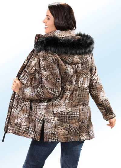 Jas met een buitengewoon dessin 