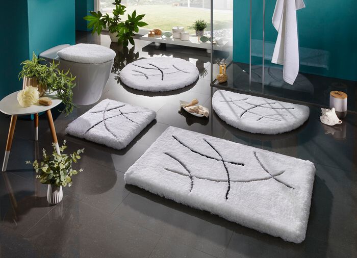 Badkamerset in blotevoetenzachte kwaliteit 