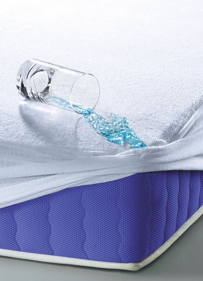 Sterk ademende, antibacteri&euml;le incontinentie hoeslakens ROS&Eacute;