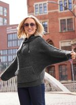 Capuchontrui in vleermuisvorm 