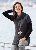 Lange trui met een structuurmix 