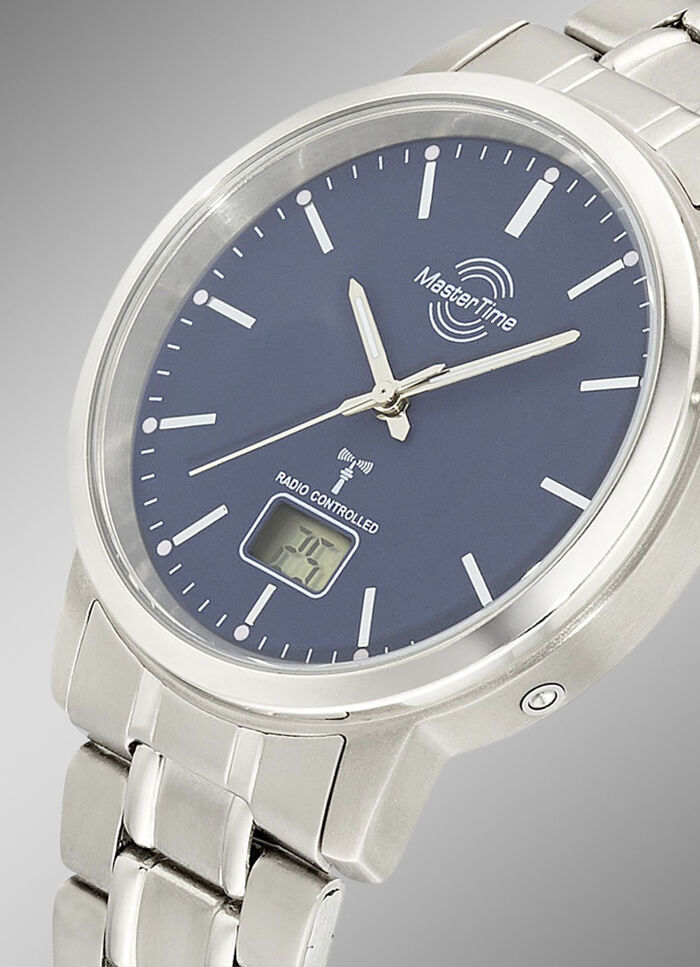 Master Time radiogestuurd herenhorloge gemaakt van titanium 