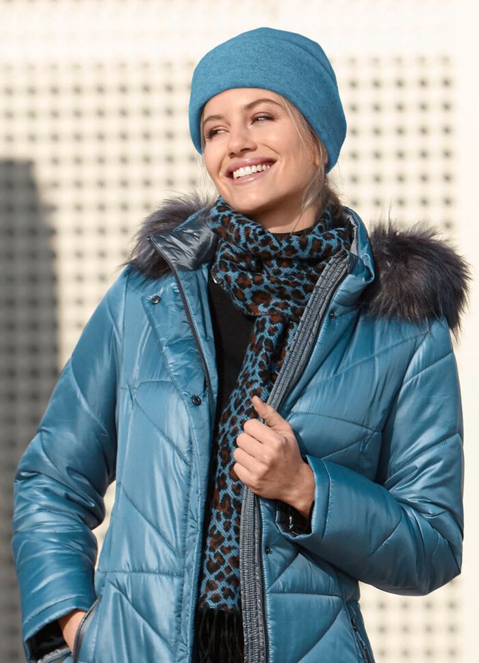 Sjaal met roofdierdessin 