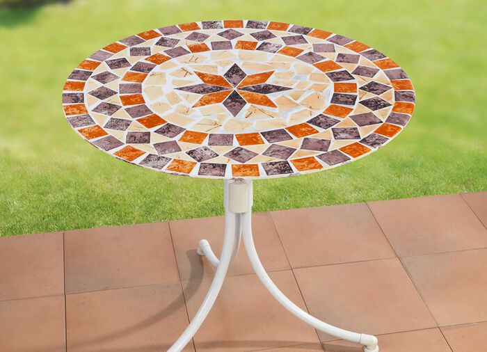 Uitgerekt tafelkleed 