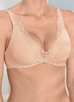 Triumph Body Make-Up Illusion kanten bh met flexibele, comfortabele beugels POEDER