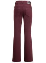 Magische jeans met modieuze, wijdere pijpen 