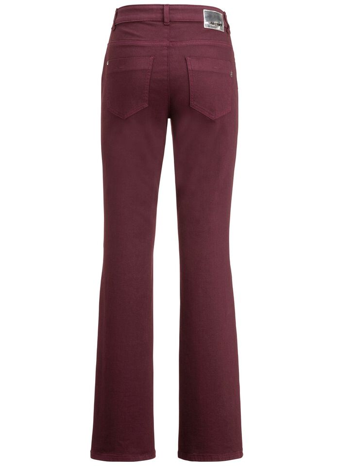 Magische jeans met modieuze, wijdere pijpen 