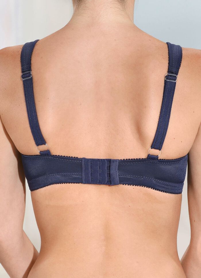 Set van twee bh's met kanten inzetstukken 