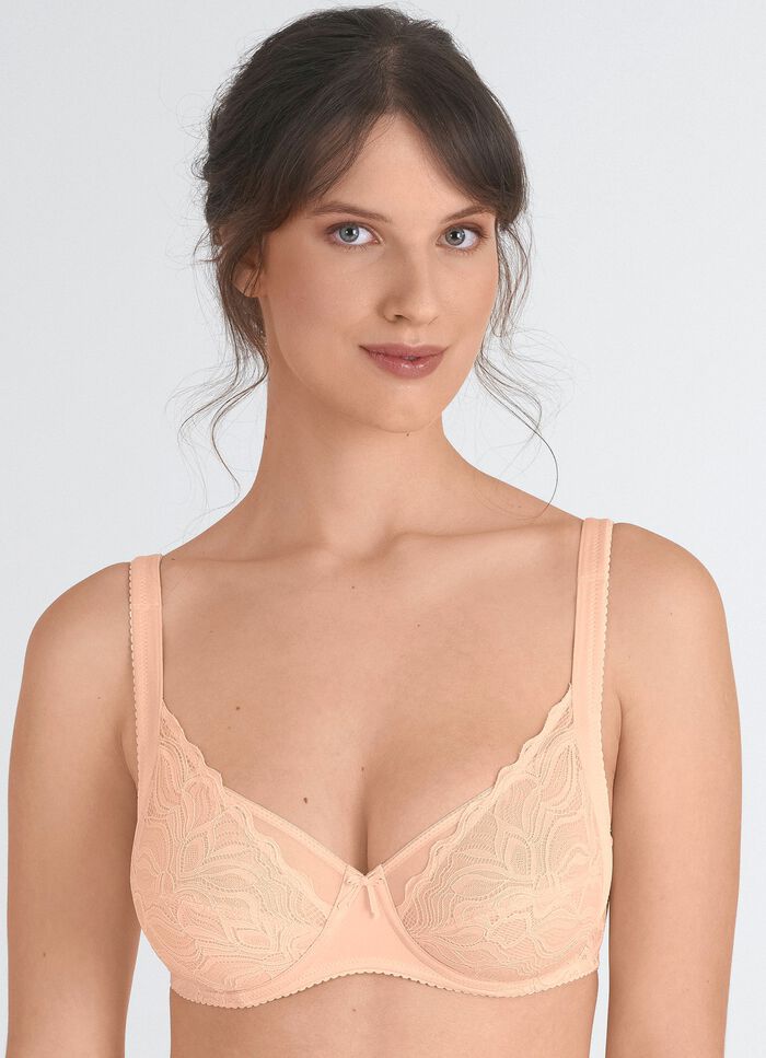 Felina beugelbh met mooi elastisch kant 