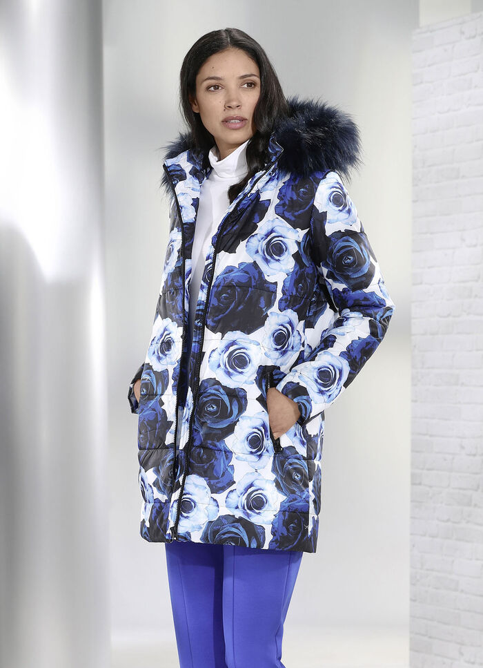 Jas met decoratief rozendessin 