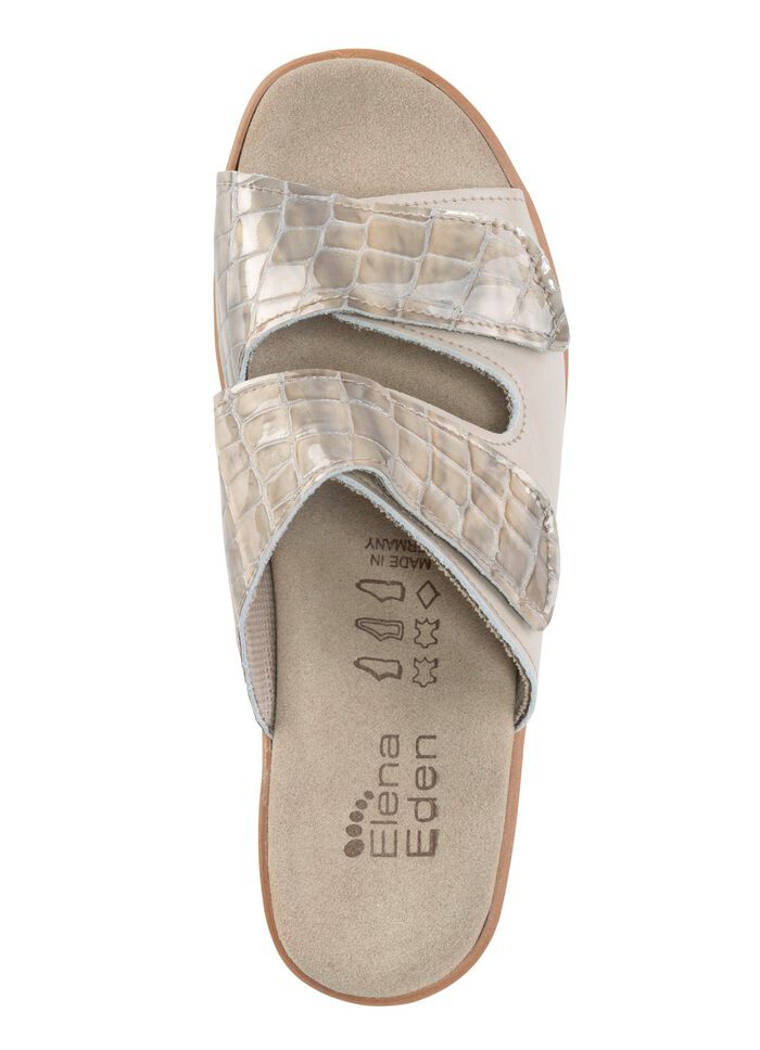 ELENA EDEN muiltjes gemaakt van lak- en nappaleer met krokodillenreli&euml;f BEIGE