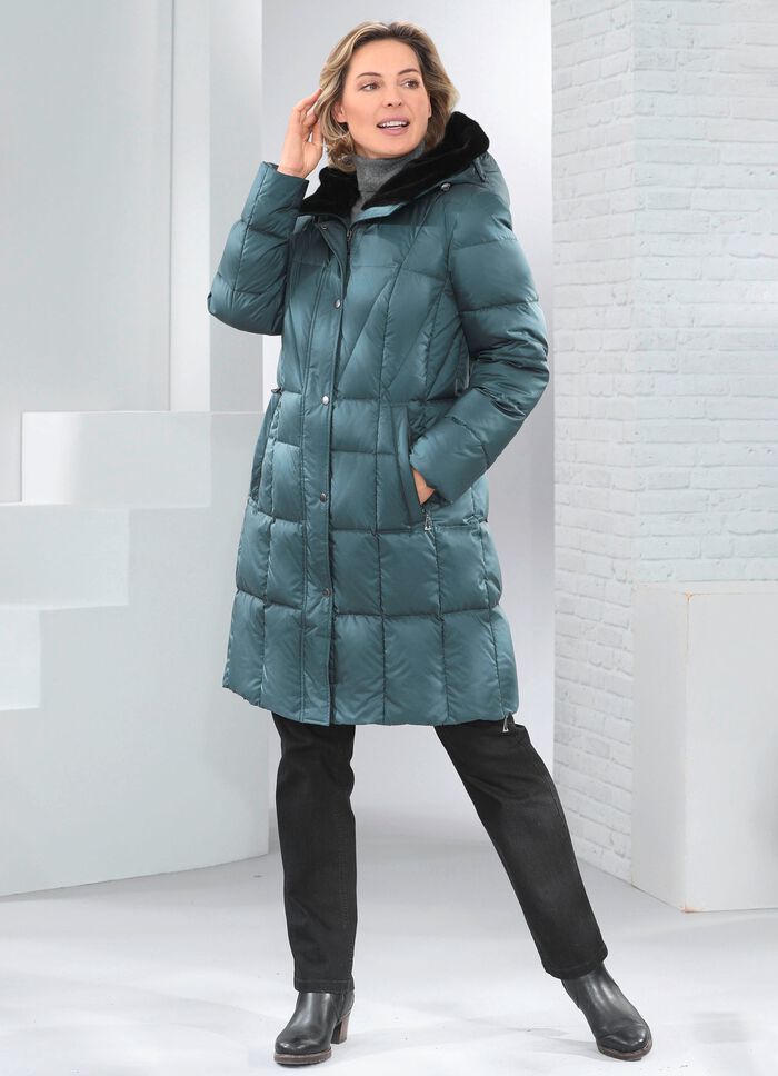 Korte donsjas met vaste capuchon SPARRENGROEN