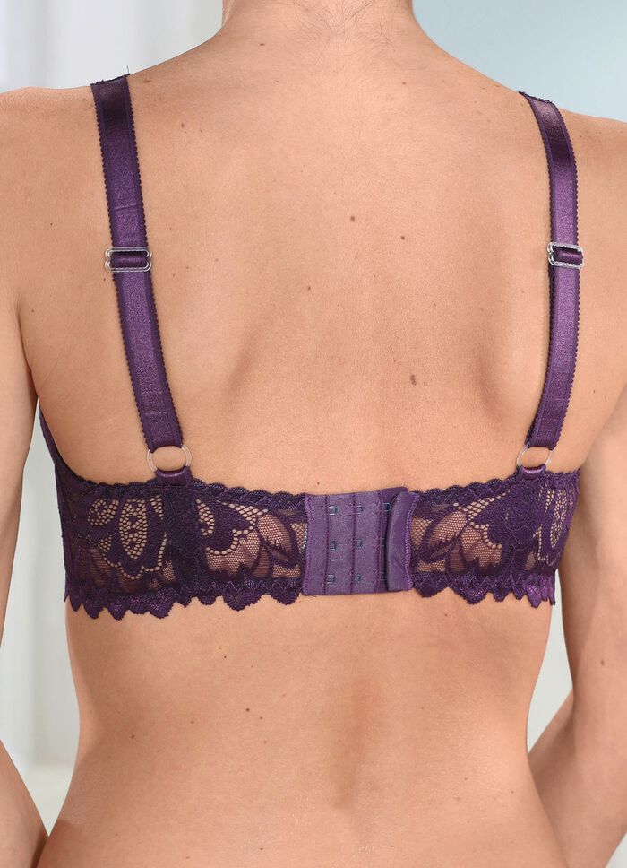 Beugelbeha van mooi elastisch kant 
