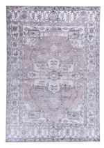 Klassiek tapijt met prachtige ornamenten 