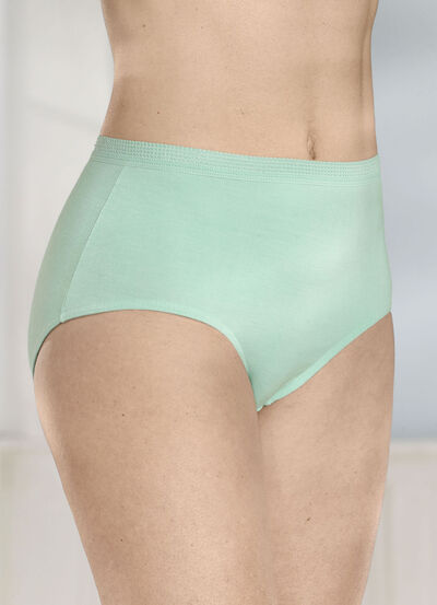 Verpakking van vier slips met decoratieve elastische tailleband 