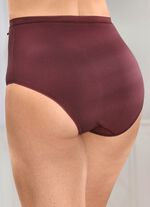 Set van vier slips met elastisch kant 