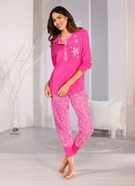 Pyjama met gebogen uiteinden 