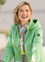 sjaal met fantasiemotief 