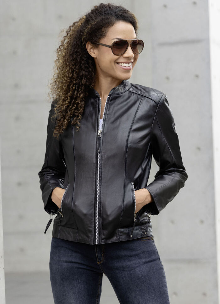 Kort leren jasje van “Cabrini” 