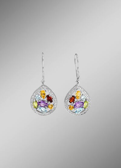 Tijdloze schoonheid: set van diamant en edelsteen 