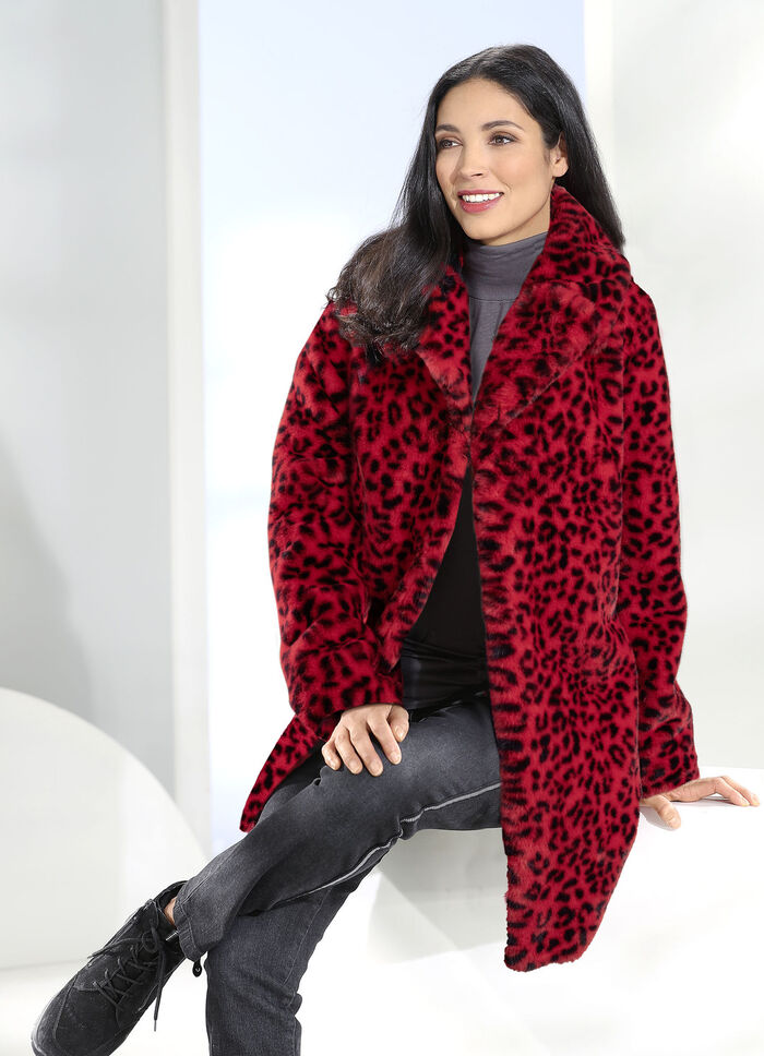 Jas met roofdierdessin 