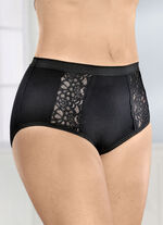 Set van vier slips met kanten inzetstukken 