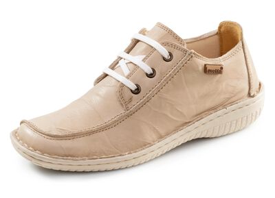 ELENA EDEN veterschoen gemaakt van nappaleer met een gerimpelde structuur 