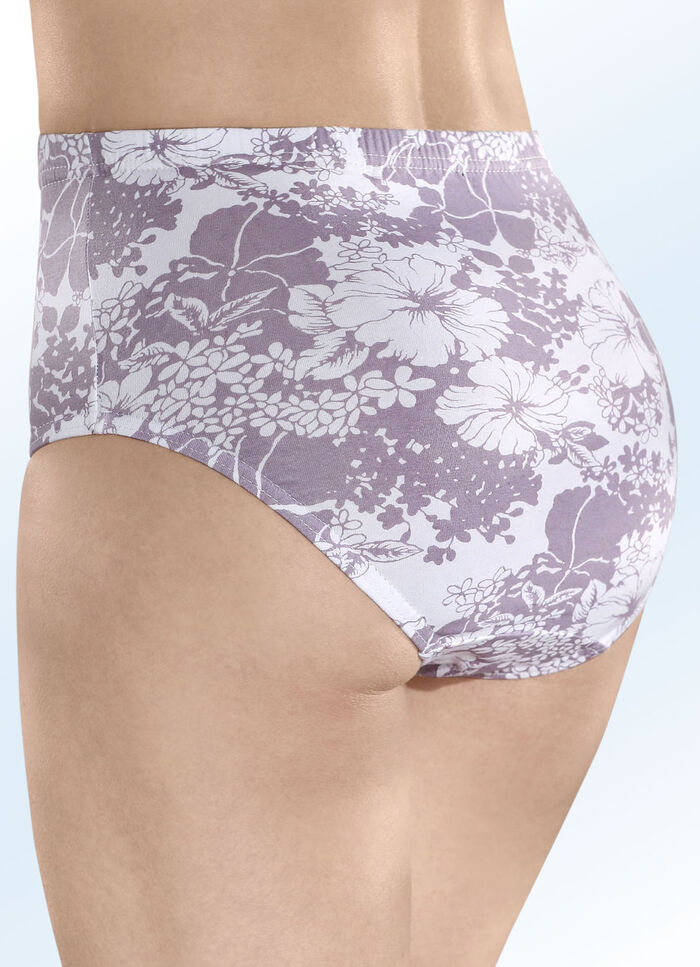 Set van vijf slips met een gedrukt ontwerp 