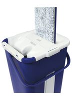 Vloerdweilsysteem met ge&iuml;ntegreerde uitwringfunctie van livington 