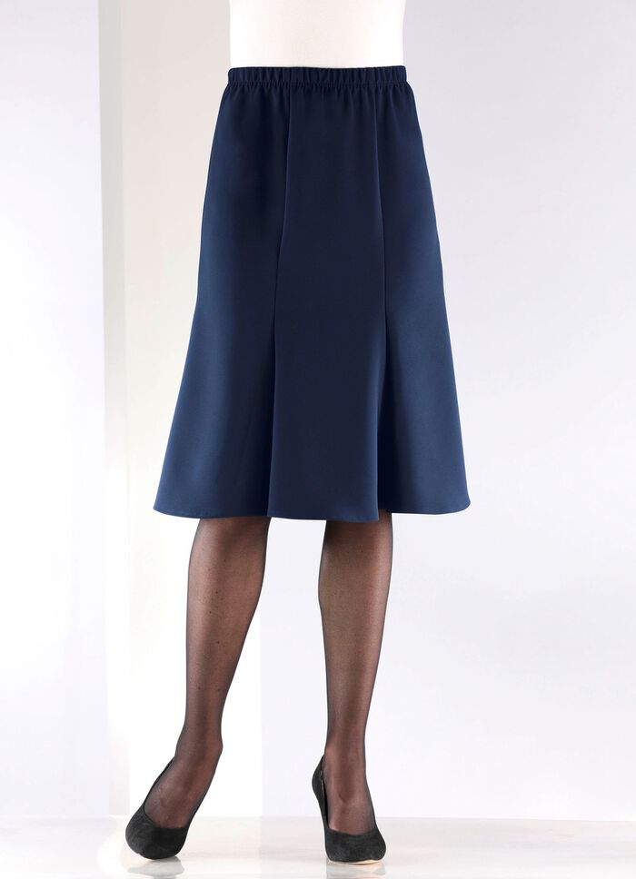 Licht uitlopende rok met 6 panelen 