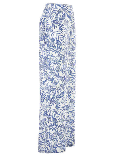 Broek in modieuze breedte 