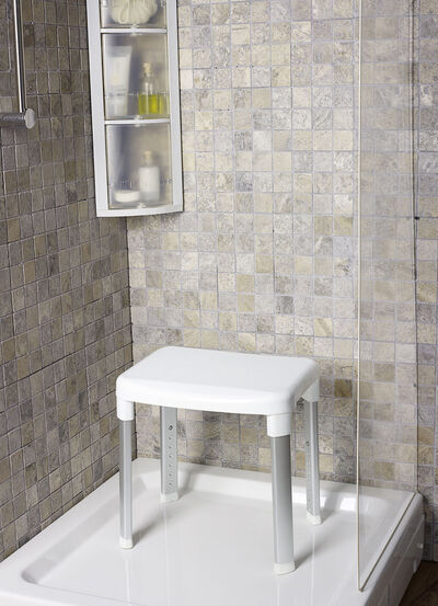 Douche- en badkruk met extra grote zitting 