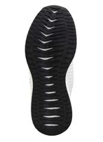 Veterschoenen van gestructureerd textielmateriaal 