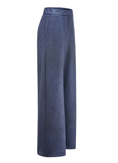 Broek met comfortabele breedte 